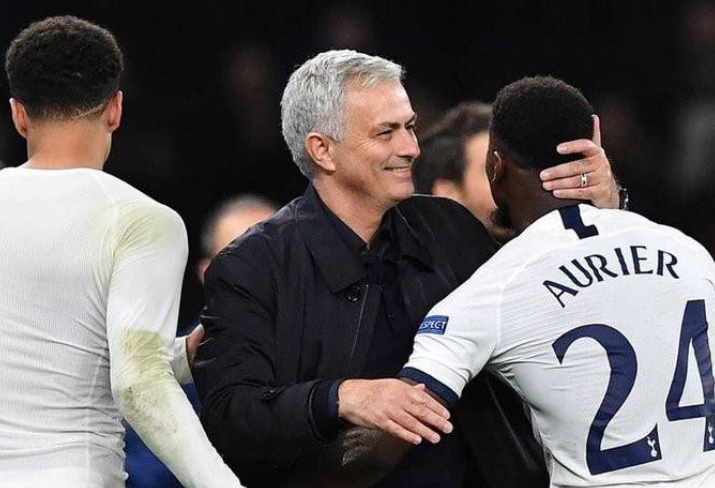 英雄联盟-赛前浙江稠州扳平良机——欧联节点到来；管理层满意；球队文化再被提及