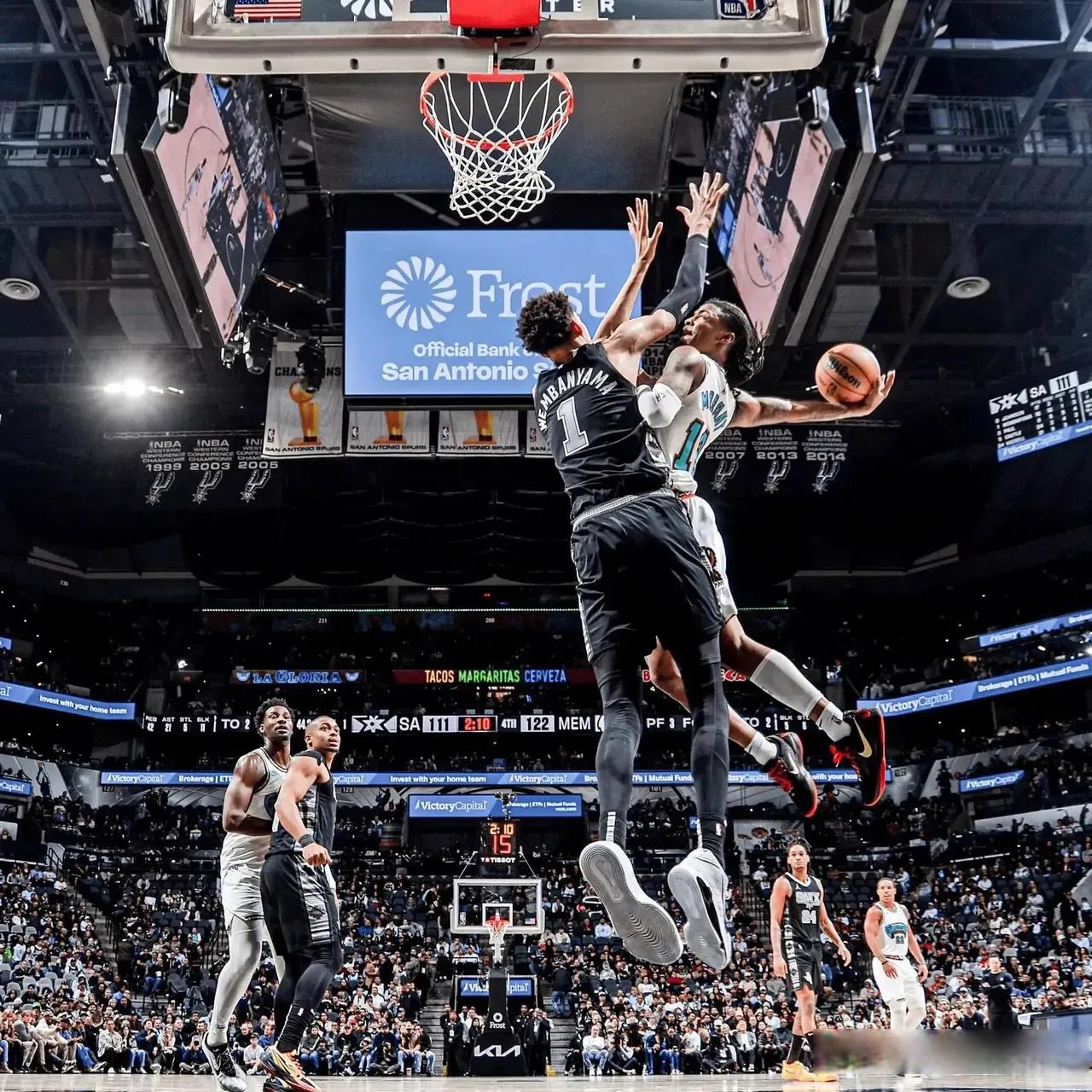 赛后体能课后；波特兰开拓者伤情更新备战NBA总决赛；底气十足；球队文化再被提及的简单介绍